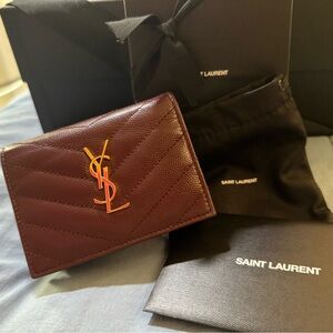 Saint Laurent Cassandre Saint Laurent Matelass Flap Card Case